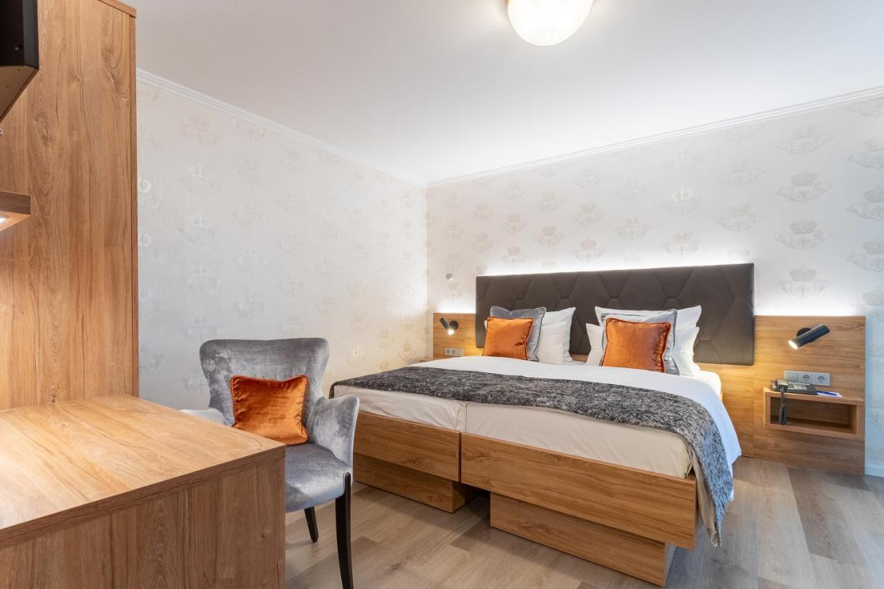 Villa Westend Hotel An Der Messe Frankfurt am Main Luaran gambar