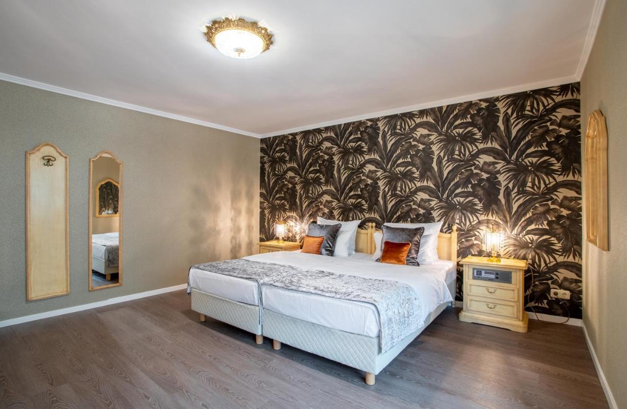 Villa Westend Hotel An Der Messe Frankfurt am Main Luaran gambar