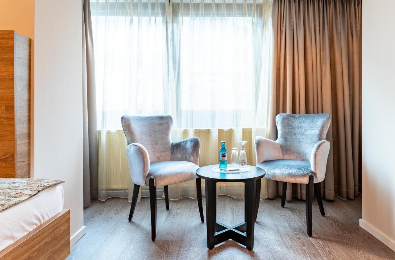 Villa Westend Hotel An Der Messe Frankfurt am Main Luaran gambar