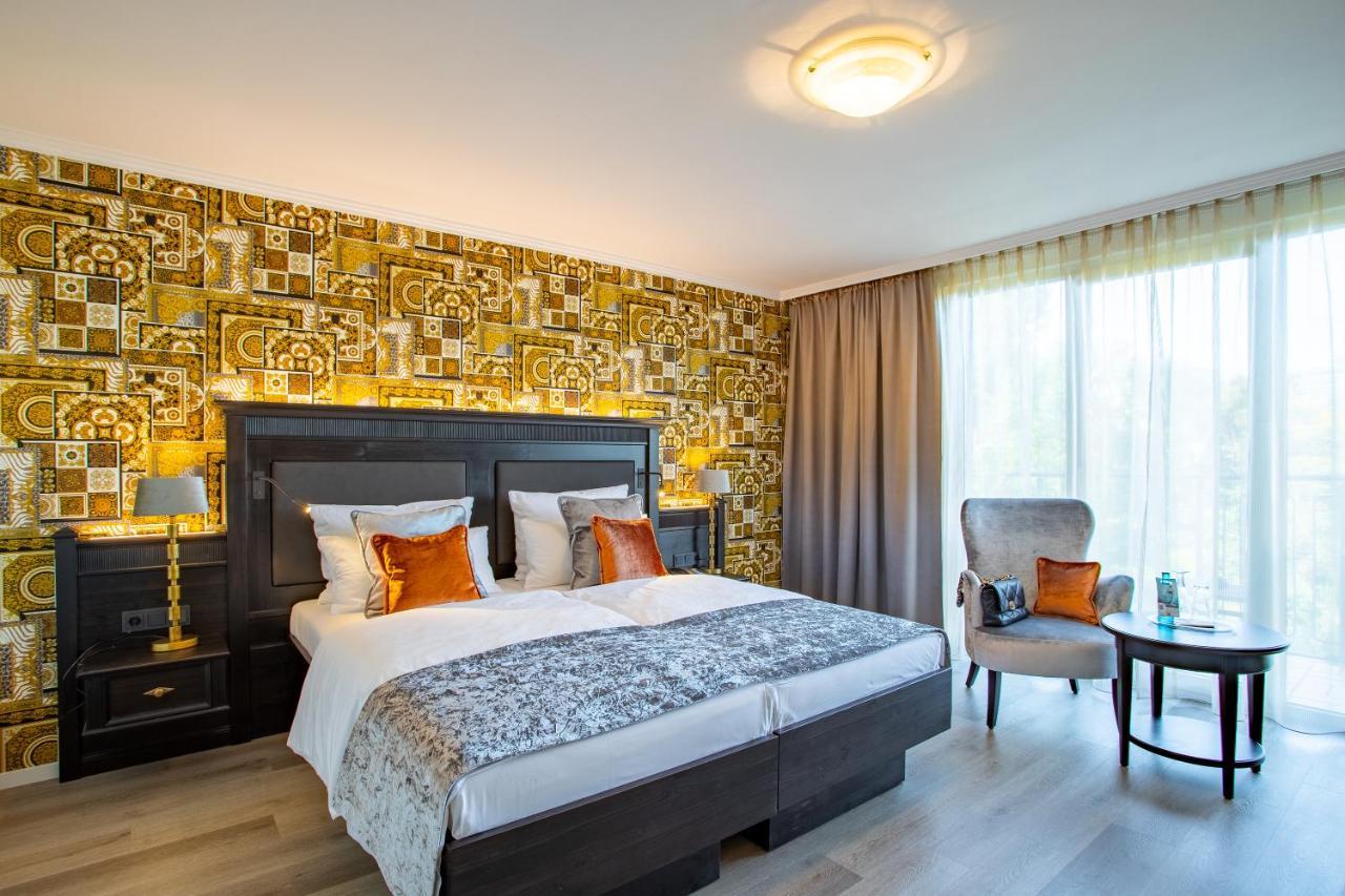 Villa Westend Hotel An Der Messe Frankfurt am Main Luaran gambar