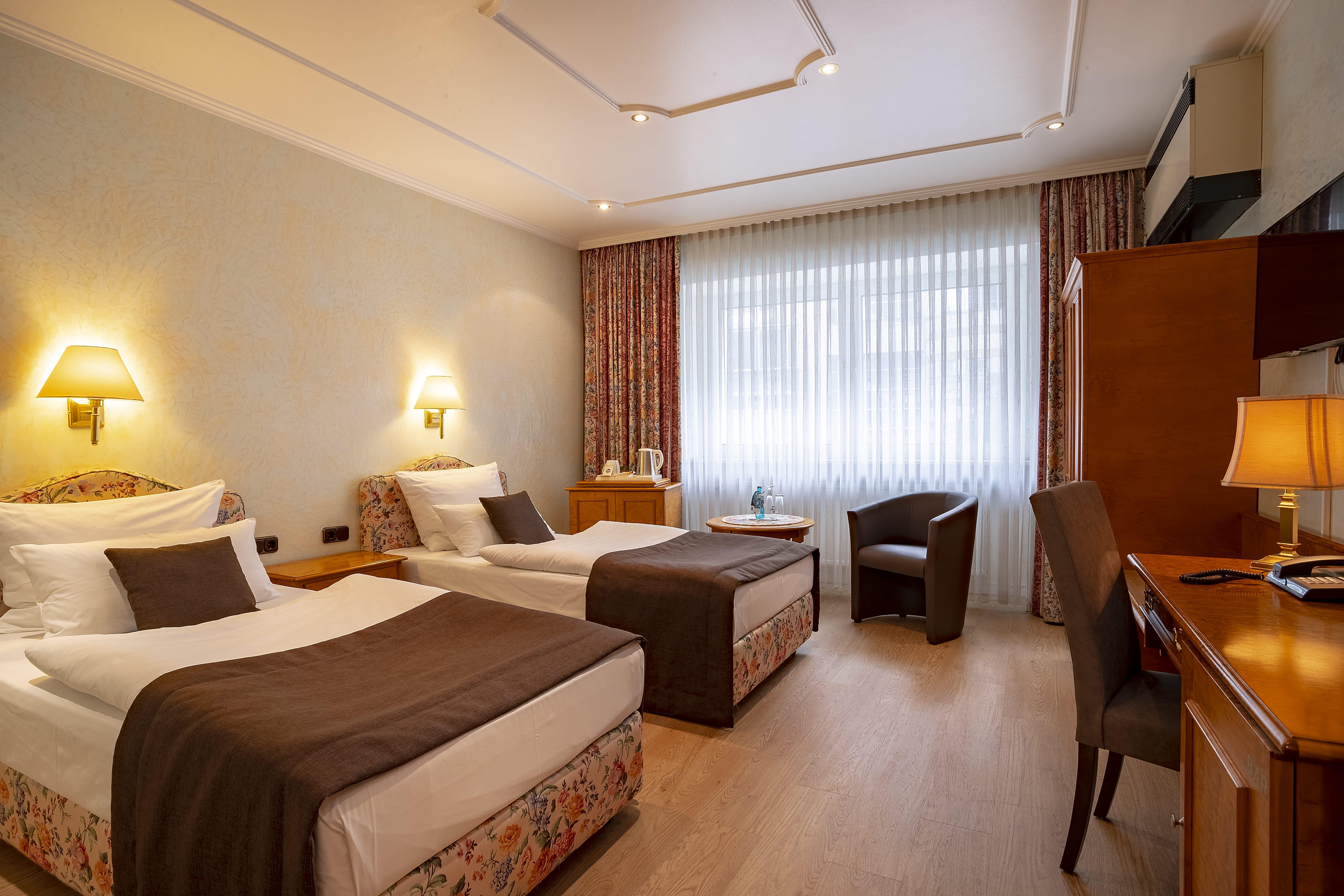 Villa Westend Hotel An Der Messe Frankfurt am Main Luaran gambar